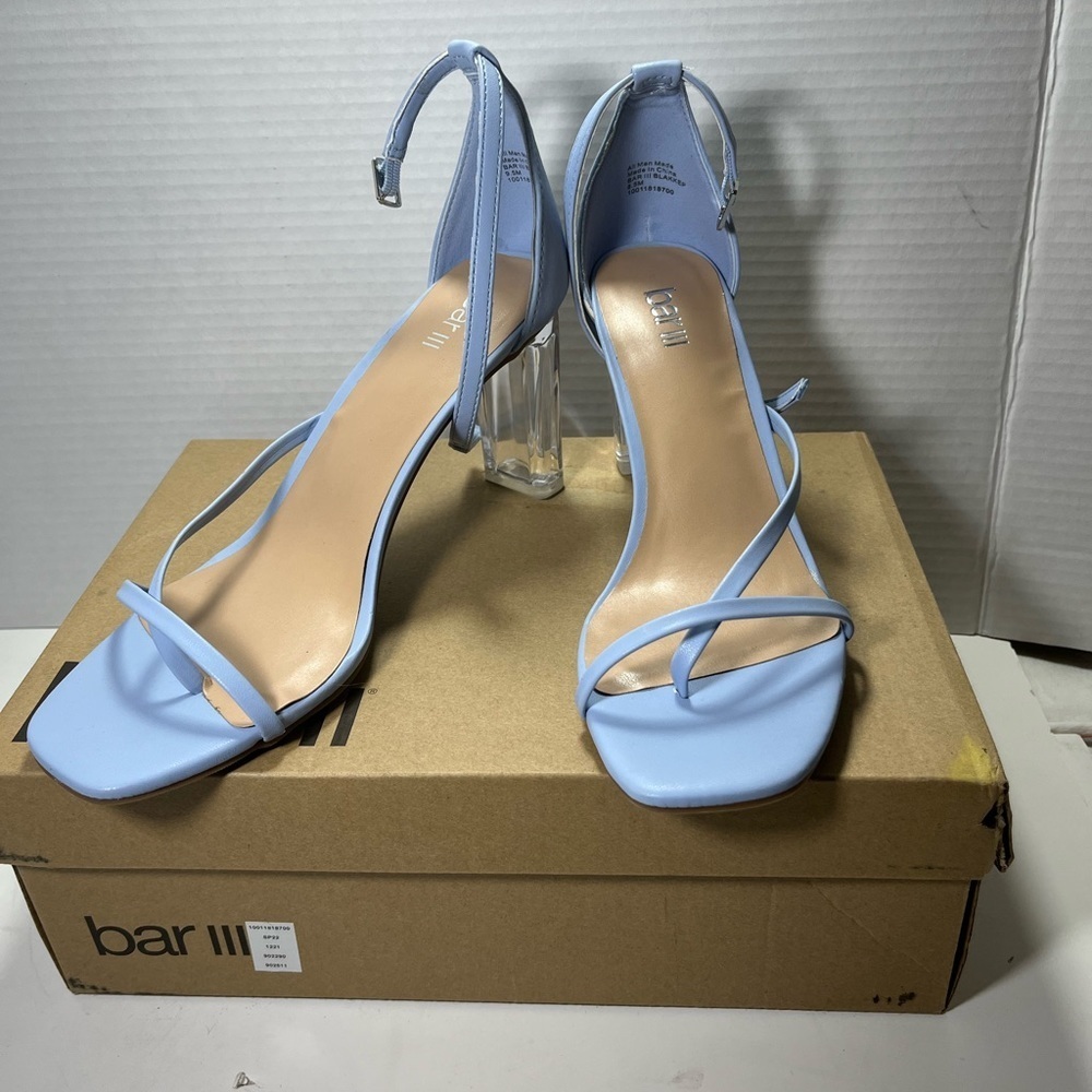 Heels - Picture 2 of 6